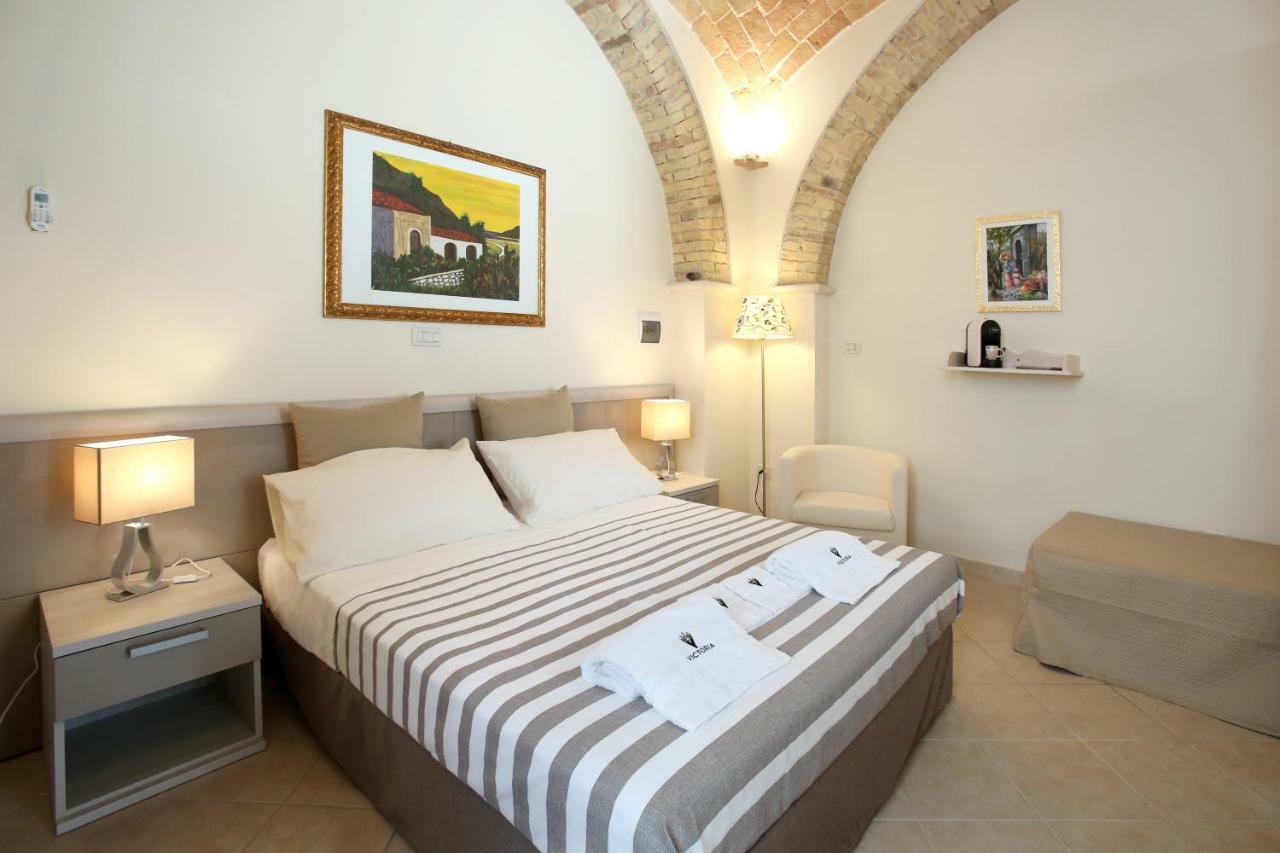 Victoria Royal Apartments & Rooms Termoli Exterior foto